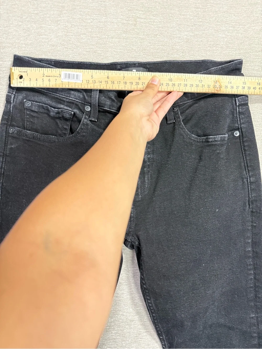 7 For All Mankind Men’s Black Slim Straight Jeans Size 32 Stretch Denim